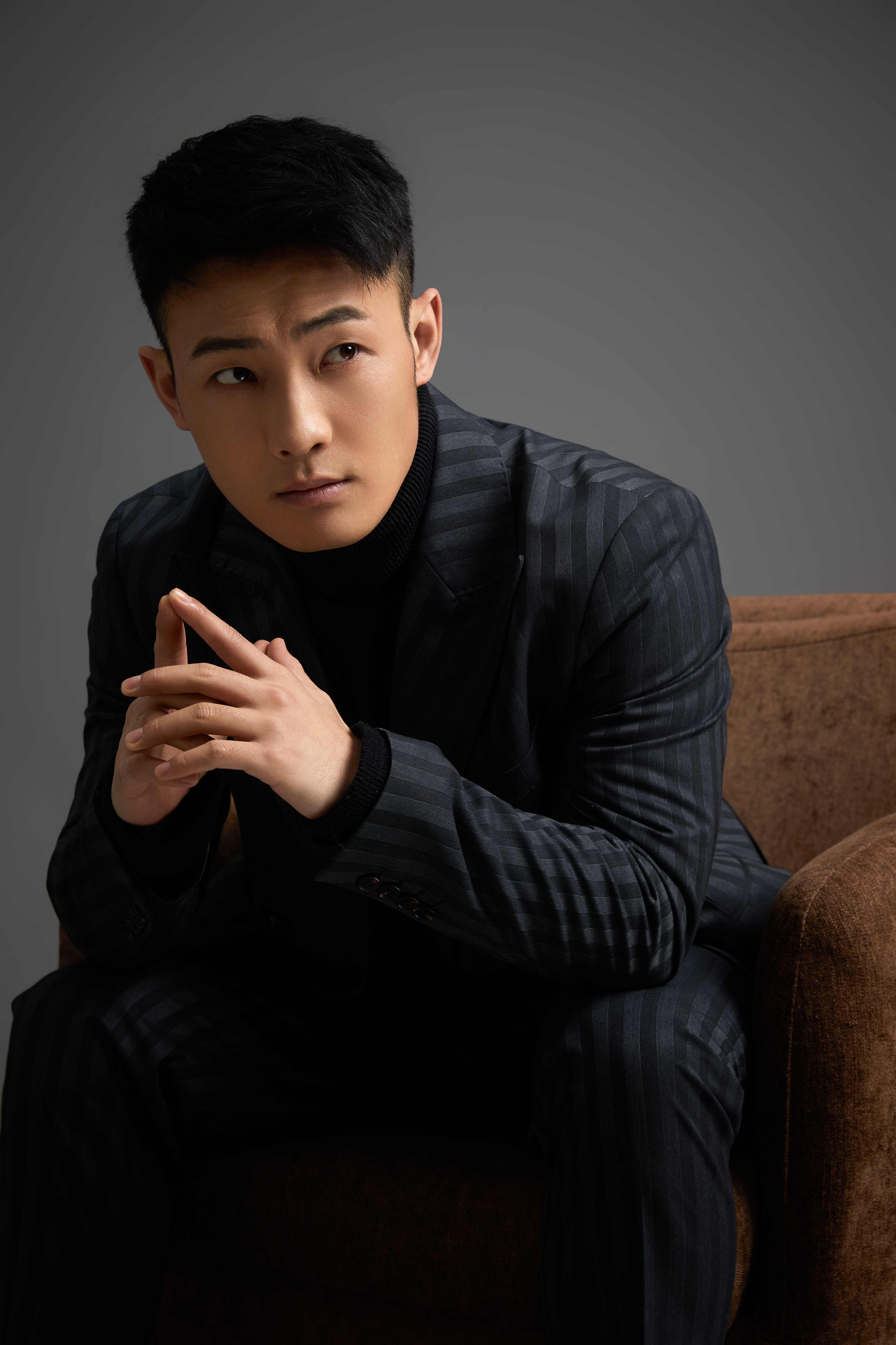 泰国队轻取法国队，李梓嘉惊艳四座