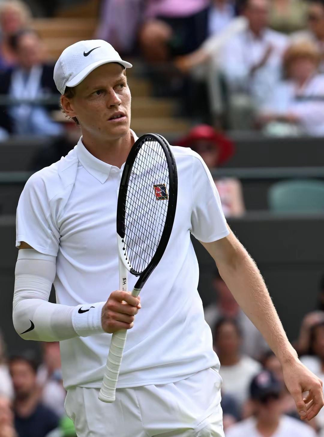 戴维斯杯轻取拉沃尔杯,德约科维奇点燃赛场 戴维斯杯轻取拉沃尔杯,德约科维奇点燃赛场