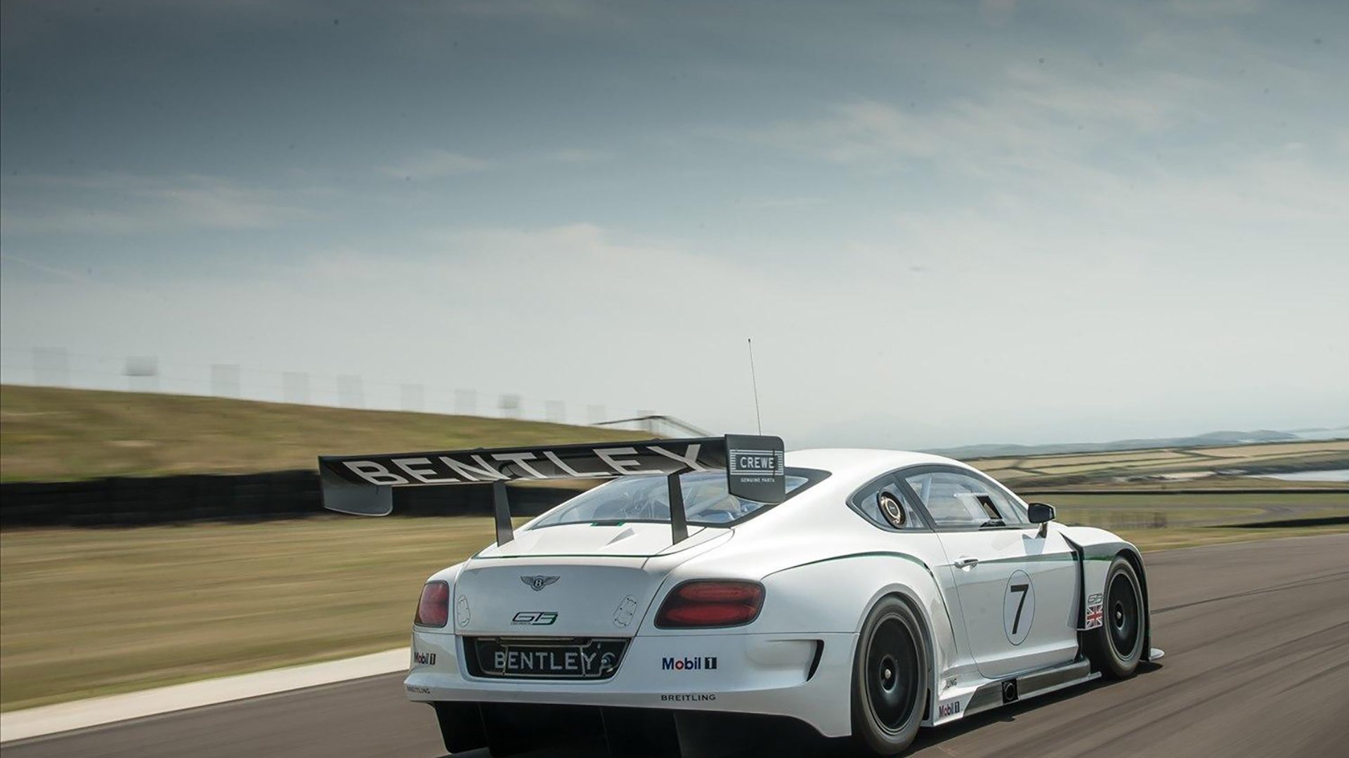 唯一之战,阿隆索领军迈凯伦险胜索伯,铸就经典瞬间