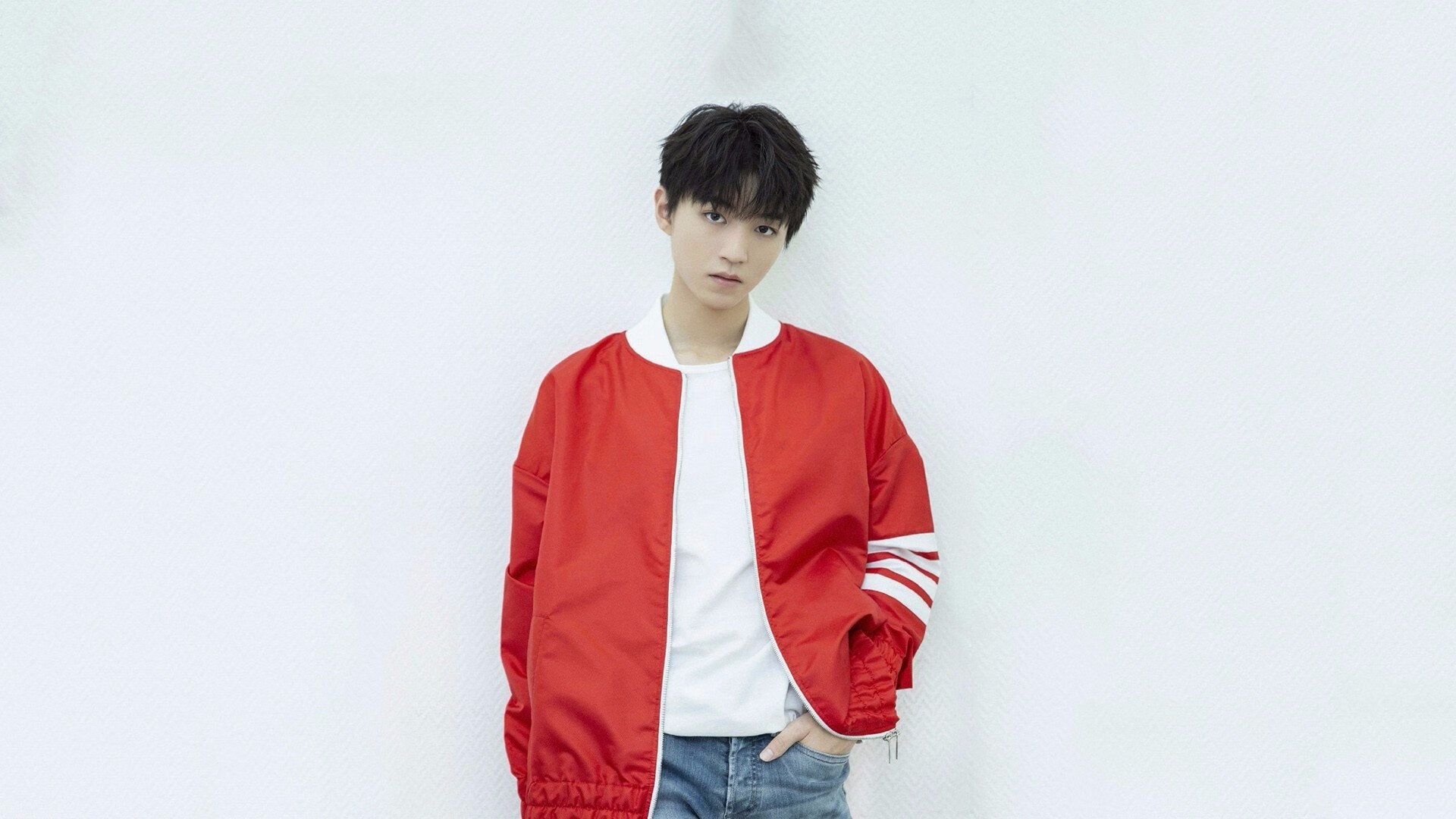 雄鹿揭幕战轻取四川队 周琦26分12板统治内线