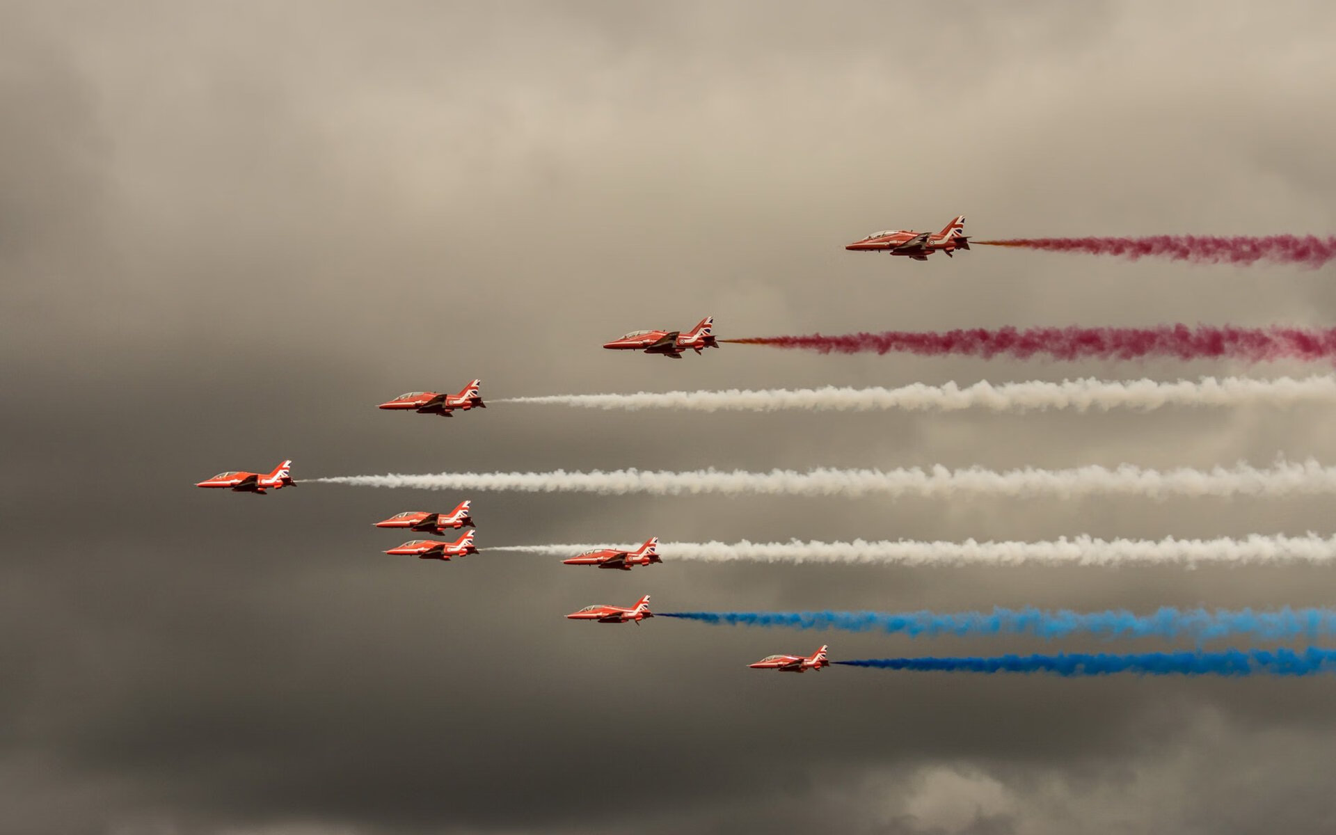 末节连砍12分+制胜抢断！詹姆斯击碎掘金主场金身诠释伟大